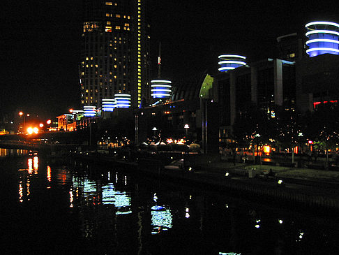 Melbourne in der Nacht - Viktoria (Melbourne)